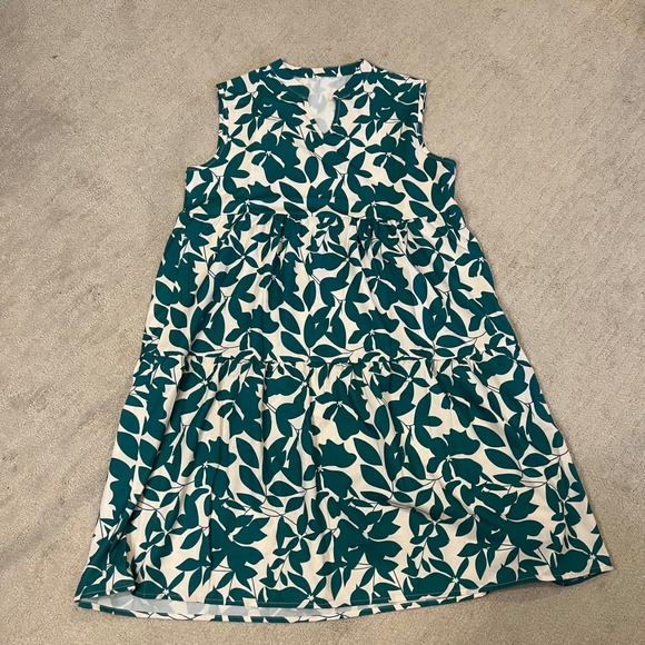 Sleeveless Tiered Dress Green Leaf Print Casual Summer Dress XL Garden Tea Party - Picture 1 of 5